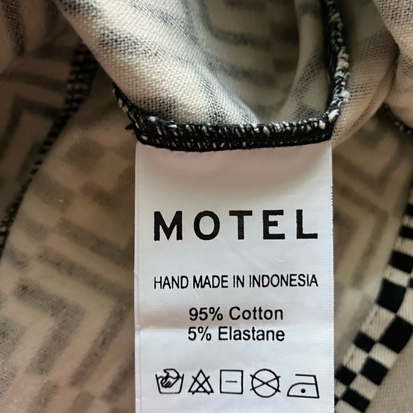 Motel Rocks ASOS Black White Retro Mini Skirt Size Small - Picture 8 of 8